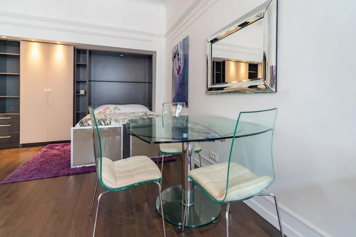 Appartement Champs Elysees Parijs