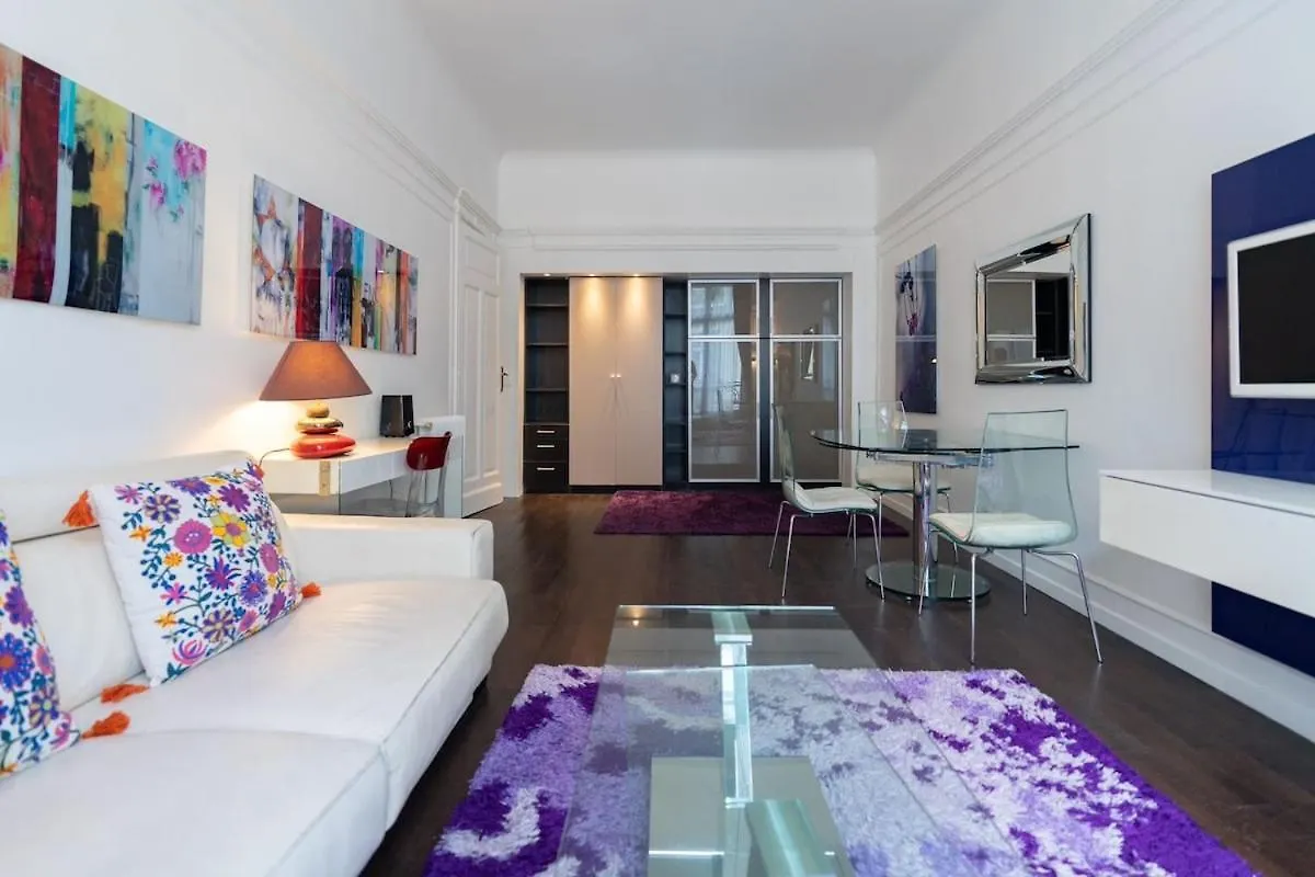 Appartement Champs Elysees Paris 0*,  Frankreich