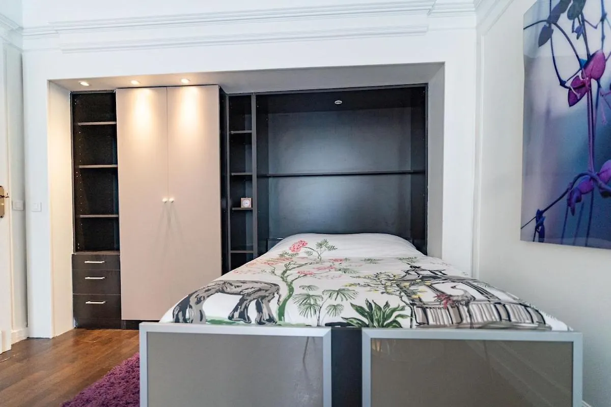 Appartement Champs Elysees Paris 0*,  Frankreich